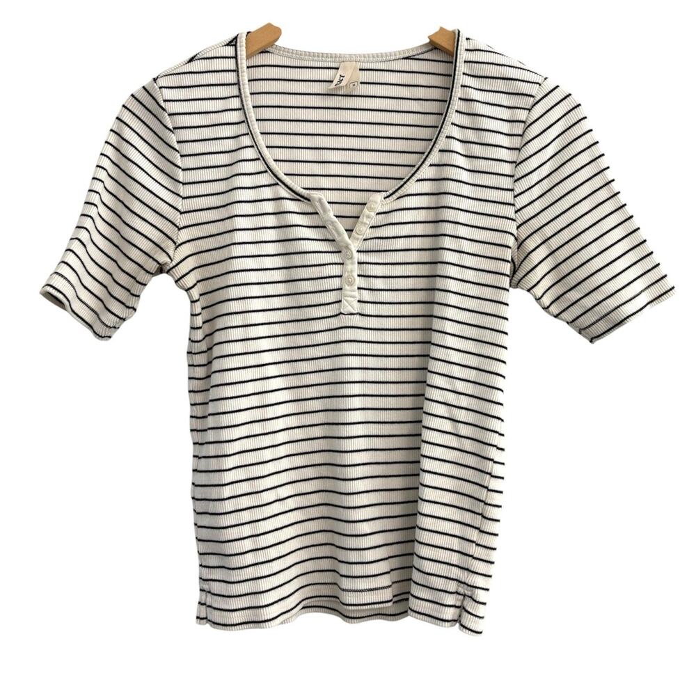 Pact Organic Short Sleeve V Neck Top Women’s Size Medium Minimalist Coastal